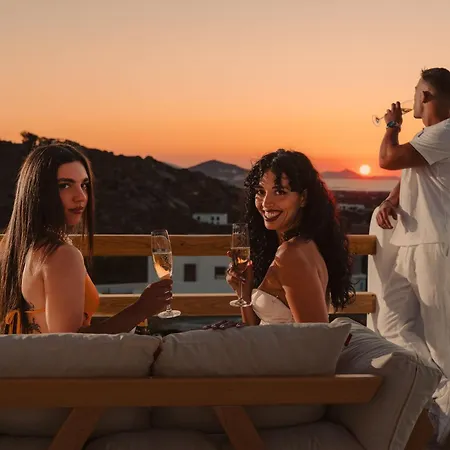 Villa Naxos Aristocratic