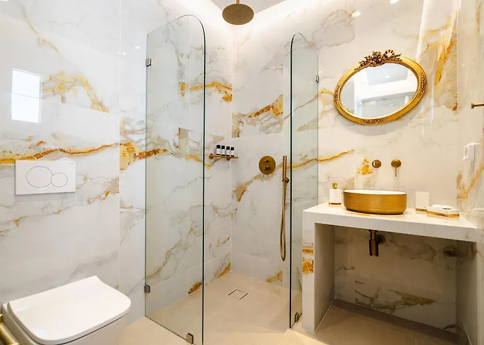 Naxos Aristocratic *