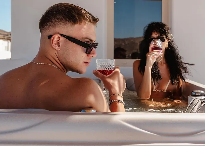 Naxos Aristocratic *